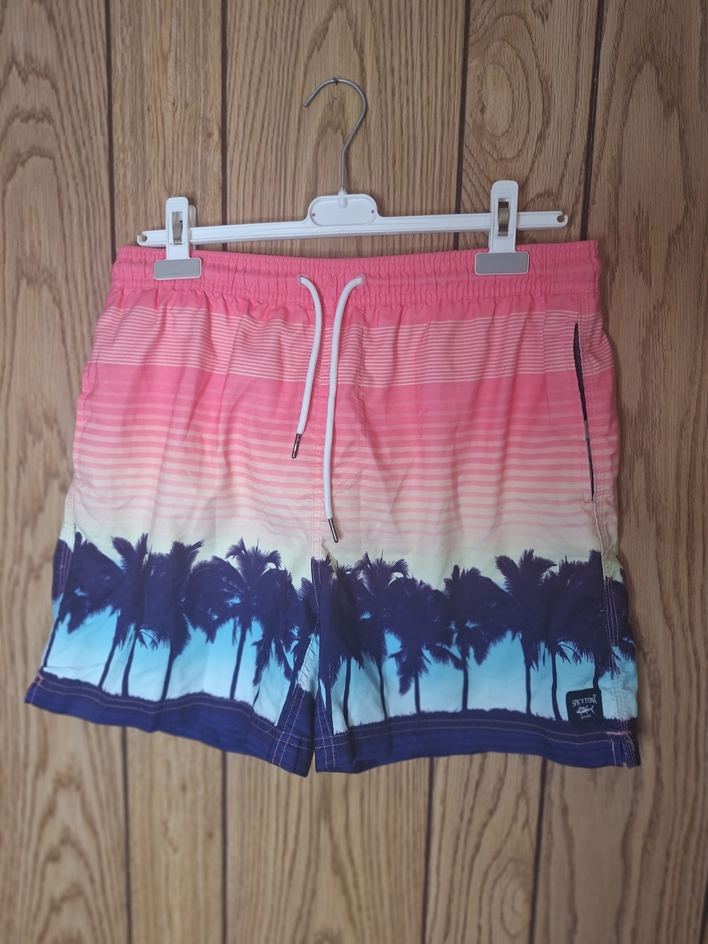 Men's Gradient Pink to Blue Palm-Print Swim Trunks Size Large